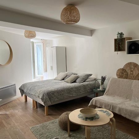 Studio Hyeres -Rue Pietonne Climatisation Lit 160 Tout Equipe - Sabrina Экстерьер фото